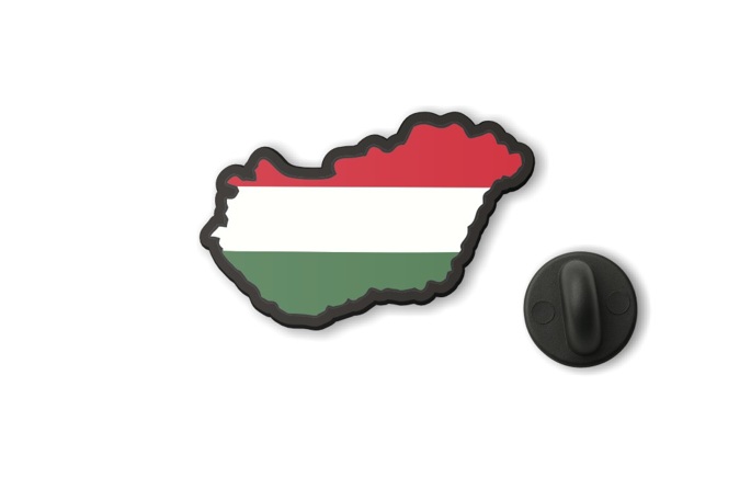 Przypinka mapa Węgier z flagą